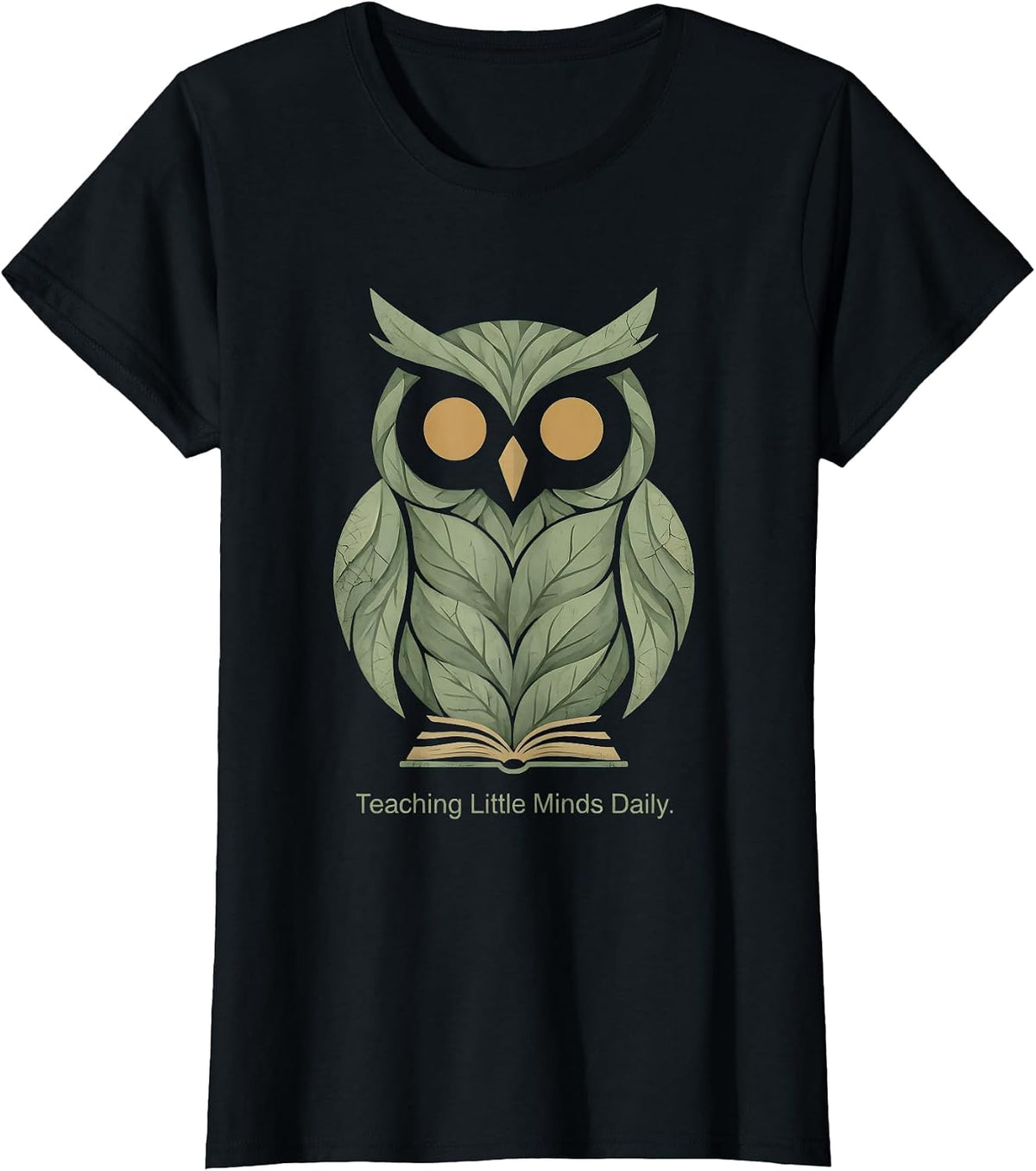 Teaching Little Minds Daily Elementary Teacher Design T-Shirt - Black