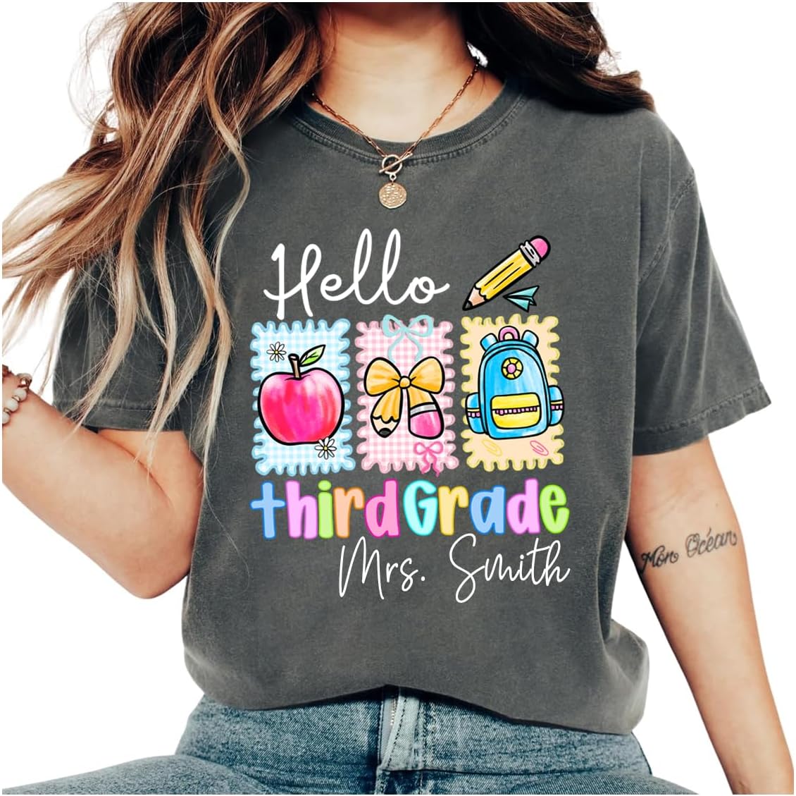 Personalized Teacher Shirt, Custom Pencil and Bow Design, Back to School Shirt for Women, Personalized Teacher T-Shirt Gift