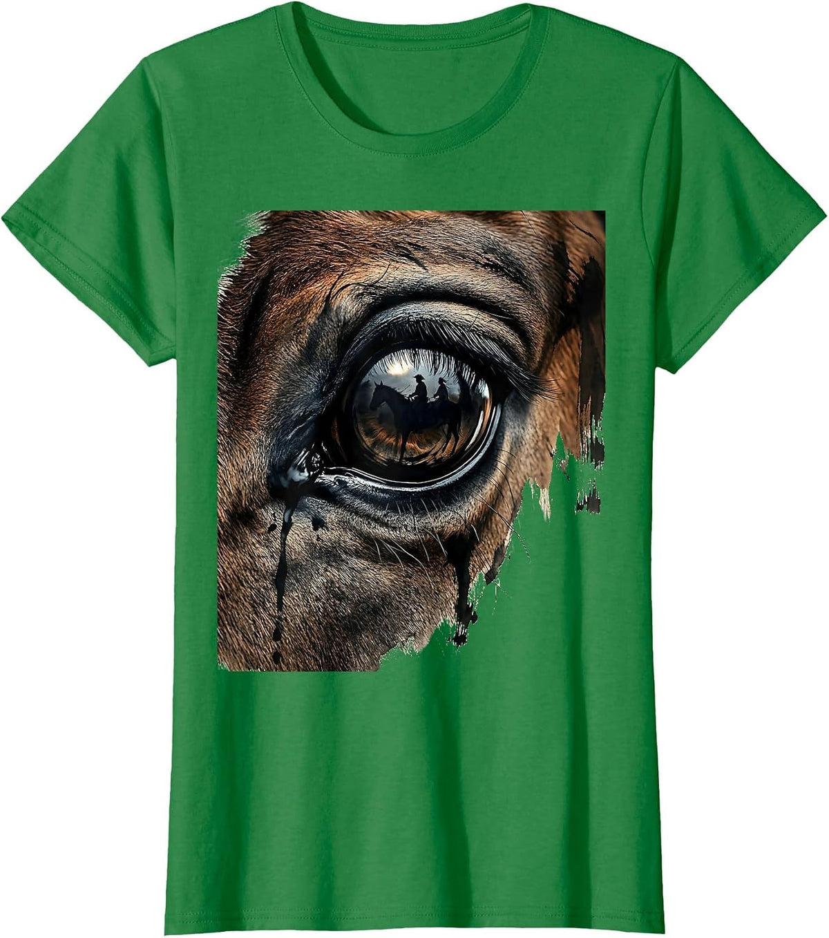 Women's Horse Eye Close-Up Reflection Graphic Design T-Shirt - Kelly Green